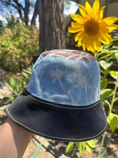 LARGE//23"~ BUCKET HAT